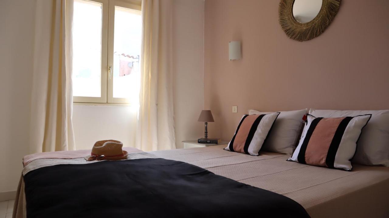 Residence Storia Di Blue ปอร์โต-เวคคีโอ ภายนอก รูปภาพ