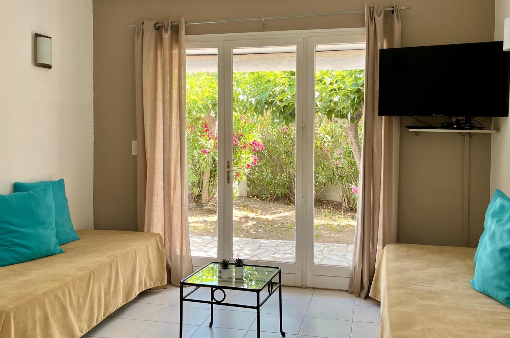 Residence Storia Di Blue ปอร์โต-เวคคีโอ ภายนอก รูปภาพ